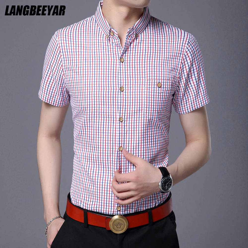 

2021 Summer New Brand Button Down Checkered Slim Fit Men Shirts Plaid Korean Short Sleeve Casual Fashion Mens Designer Clothes