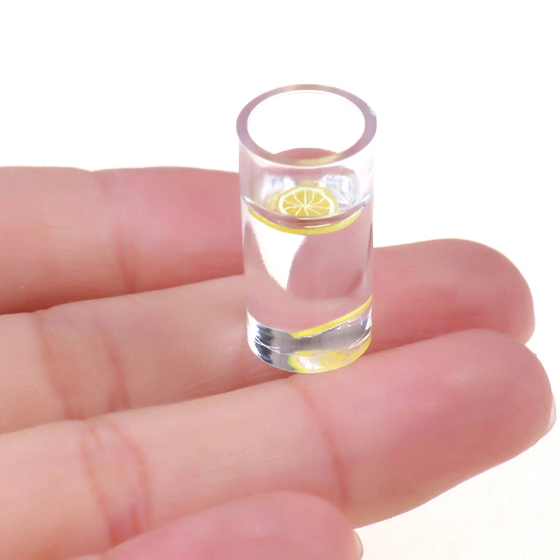 

2Pcs 1/12 Dollhouse Miniature Accessories Decoration Mini Lemon Water Cup Simulation Lemonade Cup Drink Pearl Milk Tea Model Toy