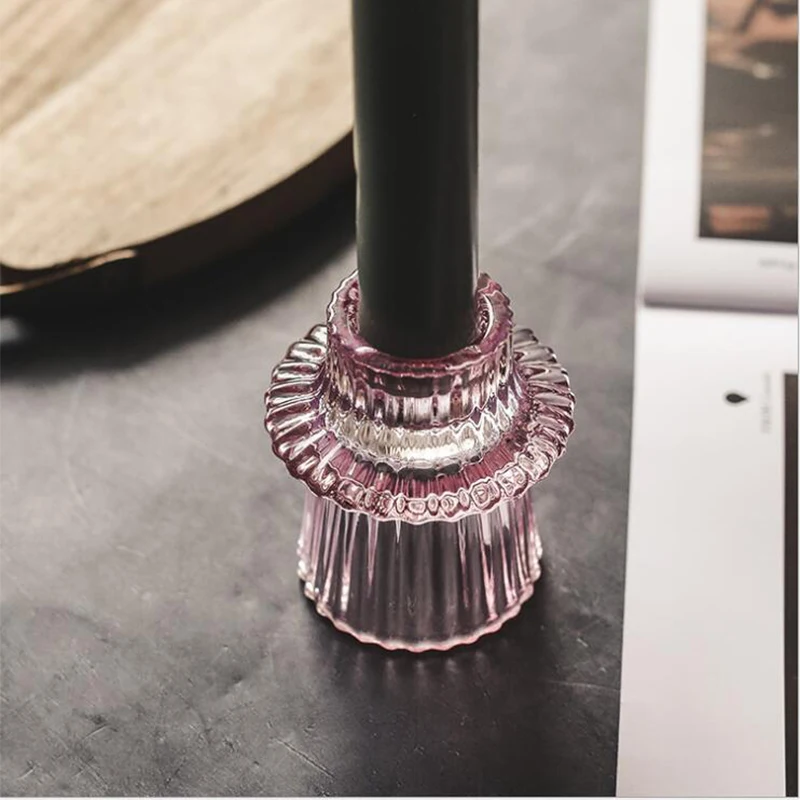 Вертикальный розовый стеклянный подсвечник двойного назначения Романтический