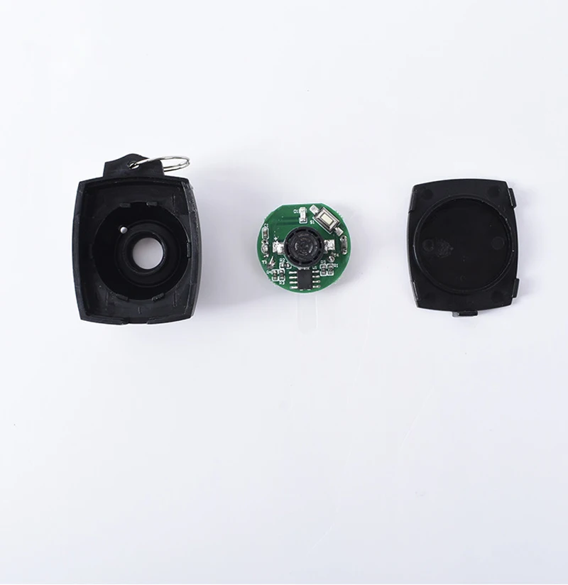 

New Pet Repellent 360 Clean Ultrasonic To Remove Tick Flea Battery Replaceable Cat And Dog Applicable Outdoor Garden Repellent