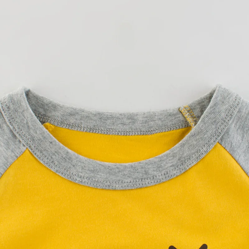 Летняя однотонная розовая футболка с буквенным принтом для маленьких девочек