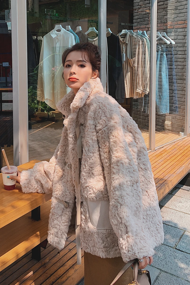 

2020 Winter Lamb Wool Cotton-Padded Jacket Short Korean Version of the Velvet Cotton Clothes Dehaired Angora Furry Coat Female