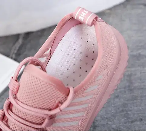 Модные Плетеные туфли на плоской подошве Новинка Дышащие носки Женская обувь для