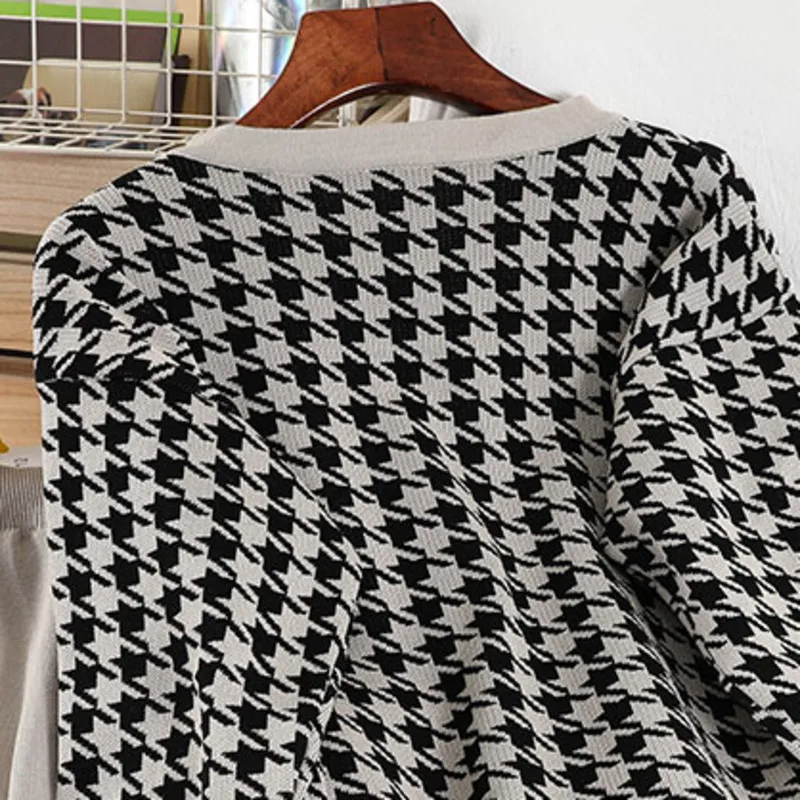 

Ins Spring V-neck Houndstooth Sport Set Women 2 Piece Set Loose Knit Pullover Sweater + Wide Leg Pants Suits Casual Tracksuit