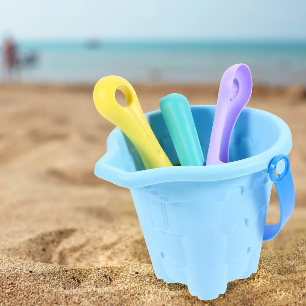 

4pcs Funny Beach Plaything Kit Interesting Beach (Random Color)