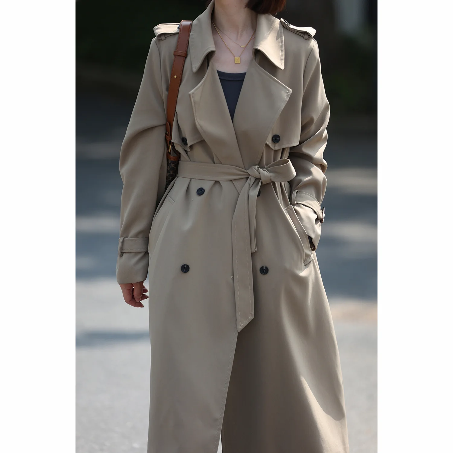 

Nice Women Trench Coat Turn Down Collar Loose Style Women Long Trench Femme Women Autumn Long Coat With Belt Streetwear