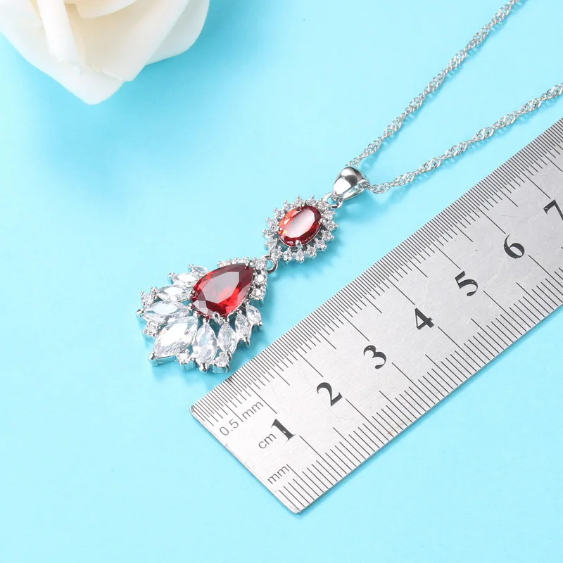 Женский комплект украшений из кольца и серёг серебра 925 пробы | Украшения