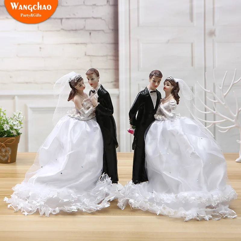 European Style Creative Beautiful Resin Couple Dolls Wedding Cake Topper Bride and Groom Marriage Decoration Party Supplies