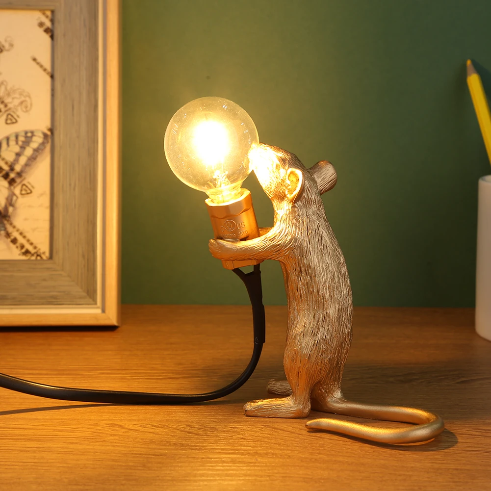 

Modern Animal Mouse LED Table Lamp Nordic Resin Night Light Home Bedroom Bedside Restaurant Aisle Lighting Decorative Table Lamp