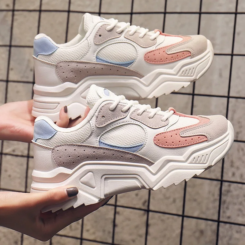 Женская обувь Новинка 2019 года женские кроссовки на массивном каблуке из