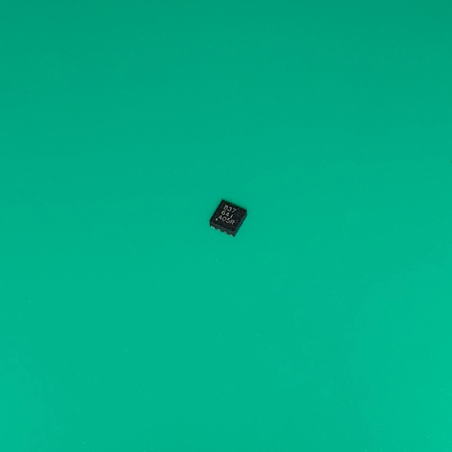 5 шт./лот DRV8837DSGR WSON8 DRV8 837 DSGR IC драйвер двигателя PAR 8WSON защита от низкого напряжения H-BRIDGE IC DRV8837D SGR DRV 8837DSGR 8837 DRV837
