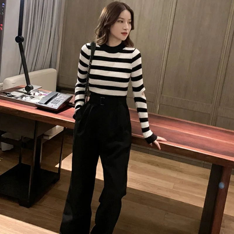 

Women Autumn Spring Fashion Design Stripes Print Slim Long Sleeved Round Collar Slim Casual Sweater