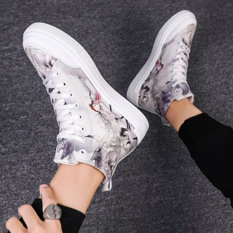 

Men's Sneakers 2020 Fashionable Sports Shoes Casual Man Fashion Men Canvas Mens Causal Sneakers Light Breathable For