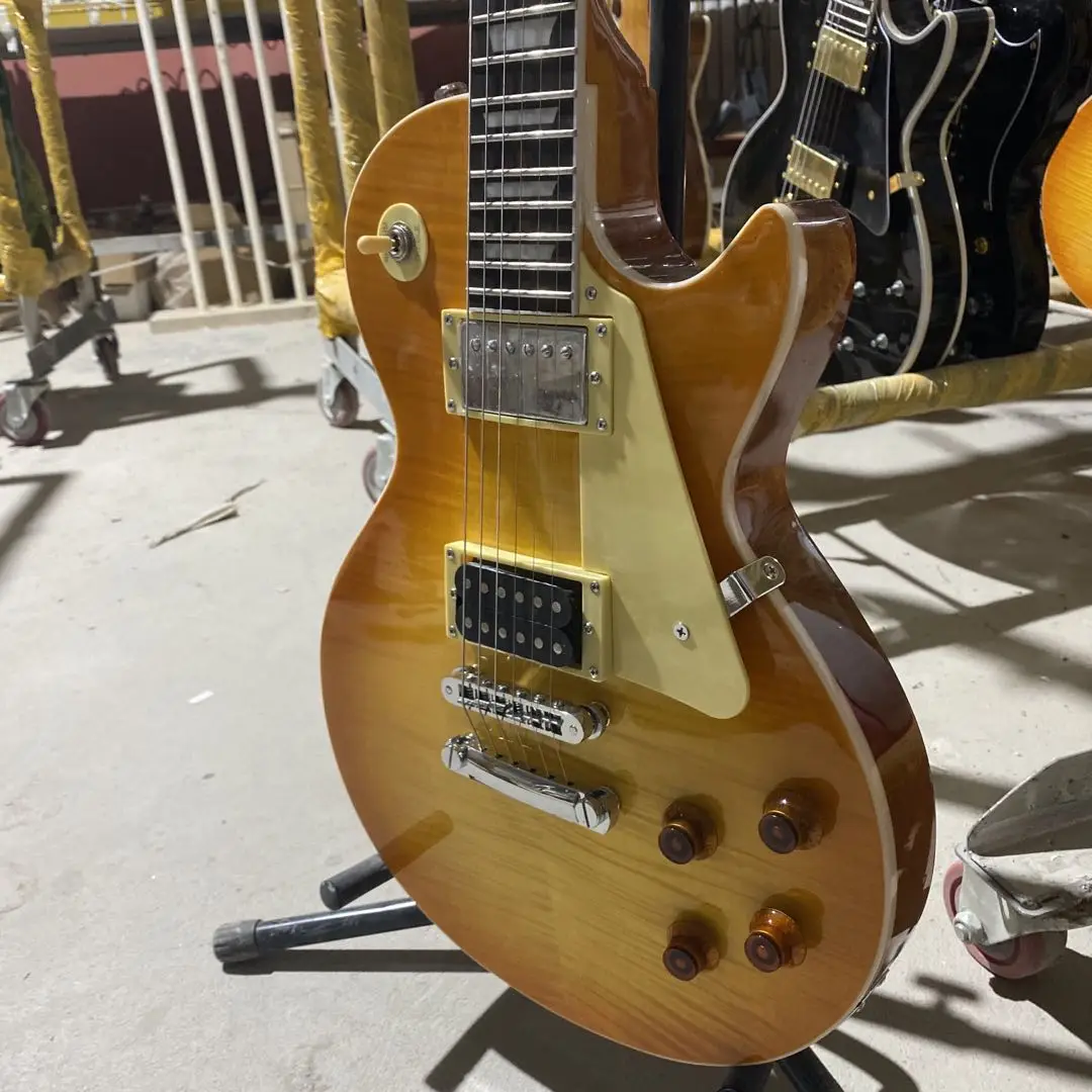 

Hot Sale Custom Electric Guitar Tiger Maple Top Chrome Hardware Free Shipping
