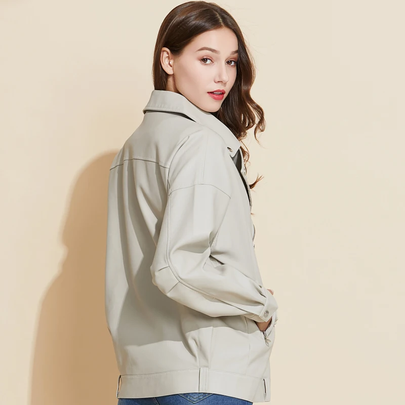 Куртка женская демисезонная из ПУ кожи с отложным воротником на молнии | Женская