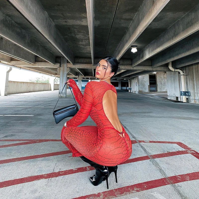 

Милая одежда, женский комплект одежды, женское платье, летний сарафан 2021, популярная новинка, с длинным рукавом и имитацией крокодиловой кож...