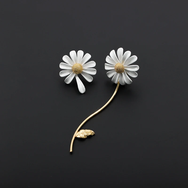 HUANZHI 2020 New Spring Drop Glaze Asymmetric Tassel daisy Flower Sweet Metal Earrings For Woman Jewelry | Украшения и аксессуары