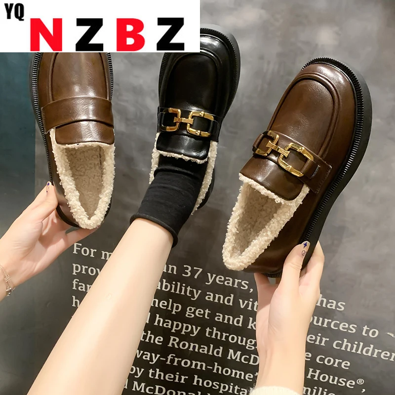 

Metal Chains Leather Flats Winter Loafers Women Shoes Winter Warm Mules Celebrity Fur Flat Creepers Soft Heel Moccasins Mujer