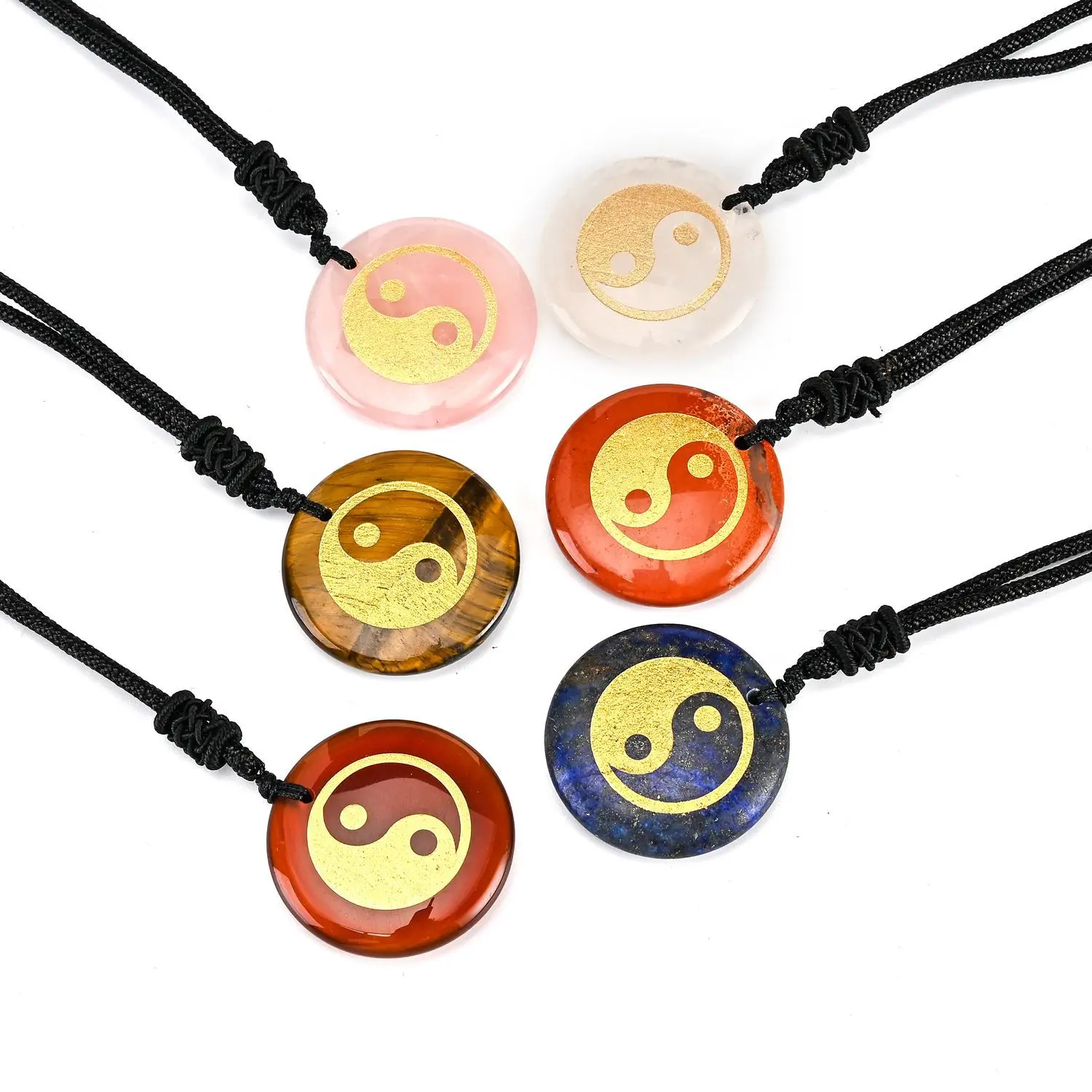 

Chinese Tradition Tai Chi Yin Yang Pendant Necklace Chain Taoism Gossip Fish Pattern Natural Crystal Sculpture Religion Jewelry