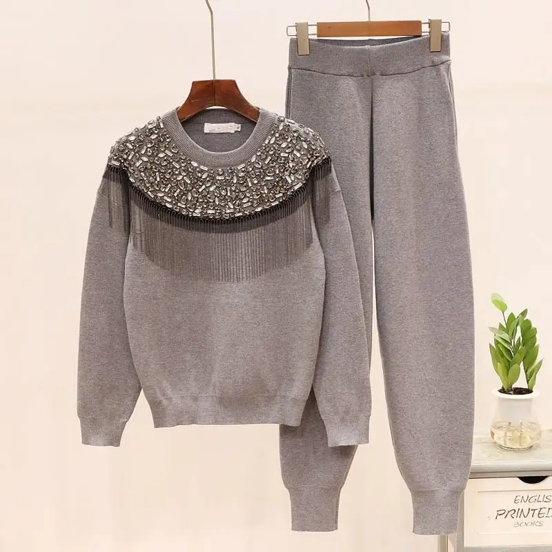 Зимний модный свитер с кисточками и бриллиантами комплект заклепками Женский