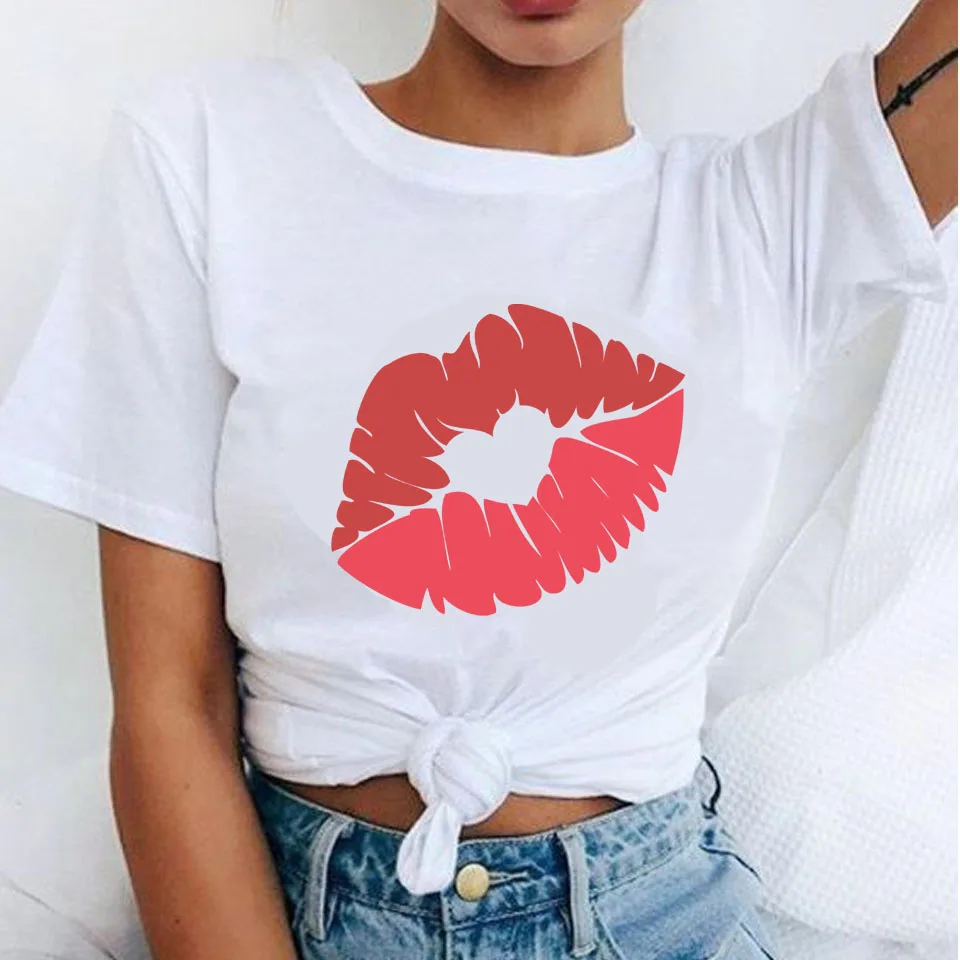 Женская футболка с принтом губ и поцелуев летняя черная забавным леопардовым Vogue