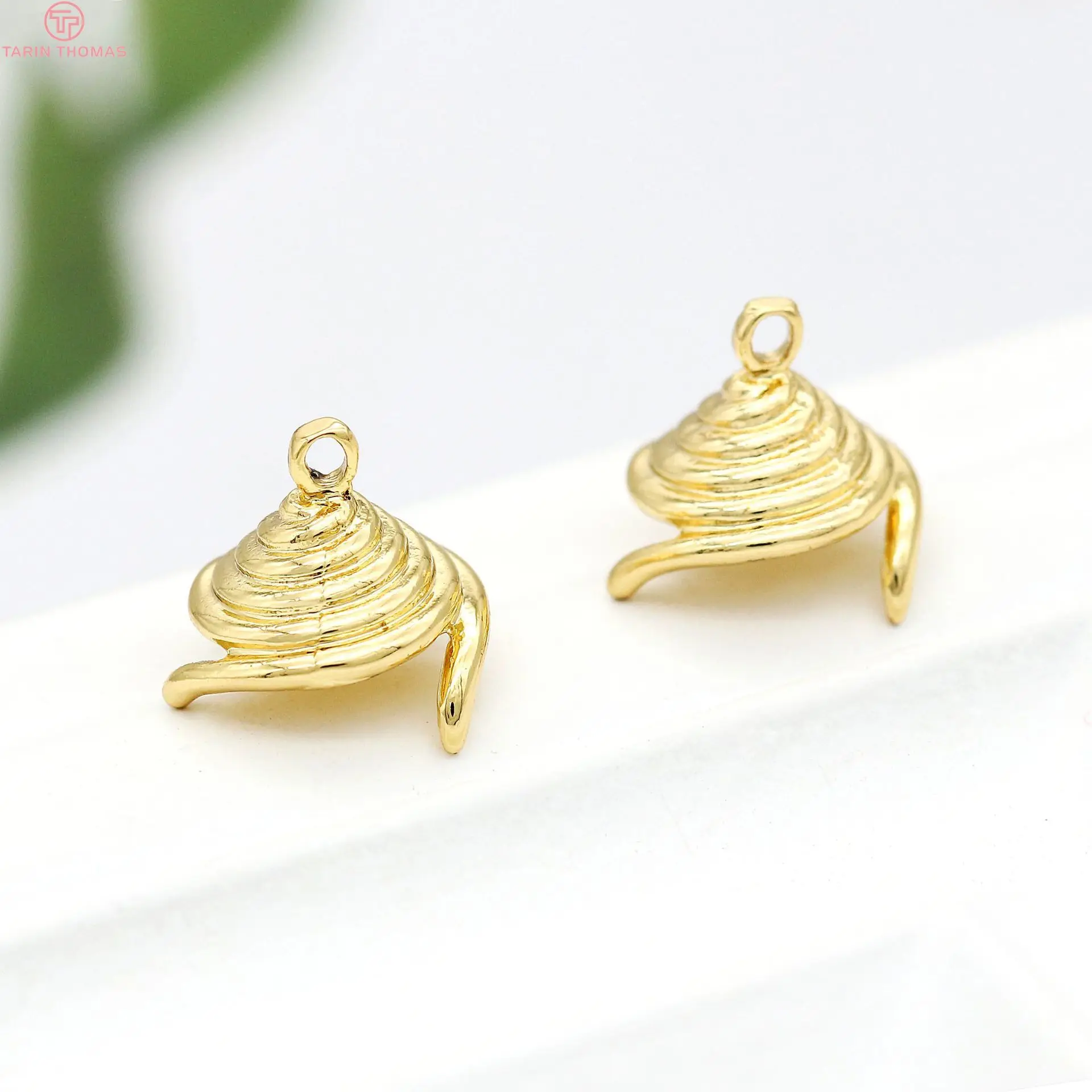 Латунные позолоченные бусины в форме цветка 6 шт. 10 х8 мм 24 к|Ювелирная фурнитура и