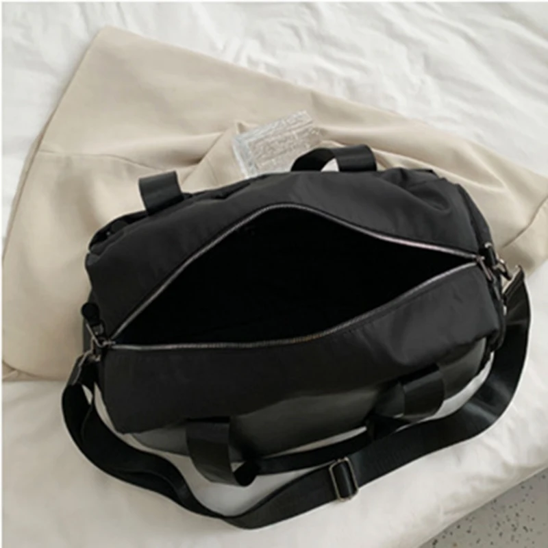 Women's New Sports Yoga Fitness bag Large Capacity Travel bag Outdoor Nylon Handbag 2021