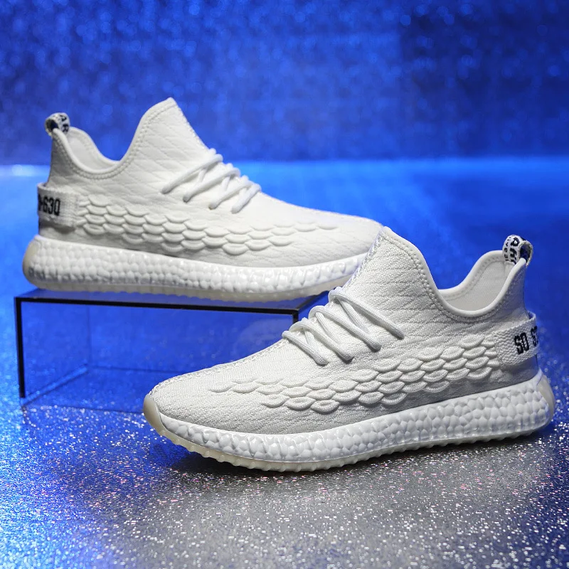 

Light Men Trainers Students Sports Shoes Knit Mesh Breathabl Slip On Hiking Vulcanize Shoes Flats Sneakers Male Running Shoes