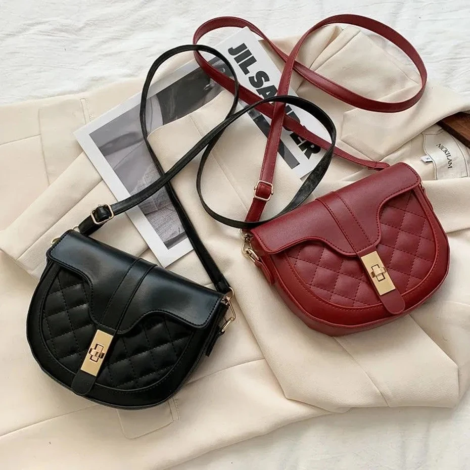 

Korean Handbags For Women Pu Leather Large Capacity Designer Bags Romantic Simple Lock Flip High Quality For Shopping ABG150