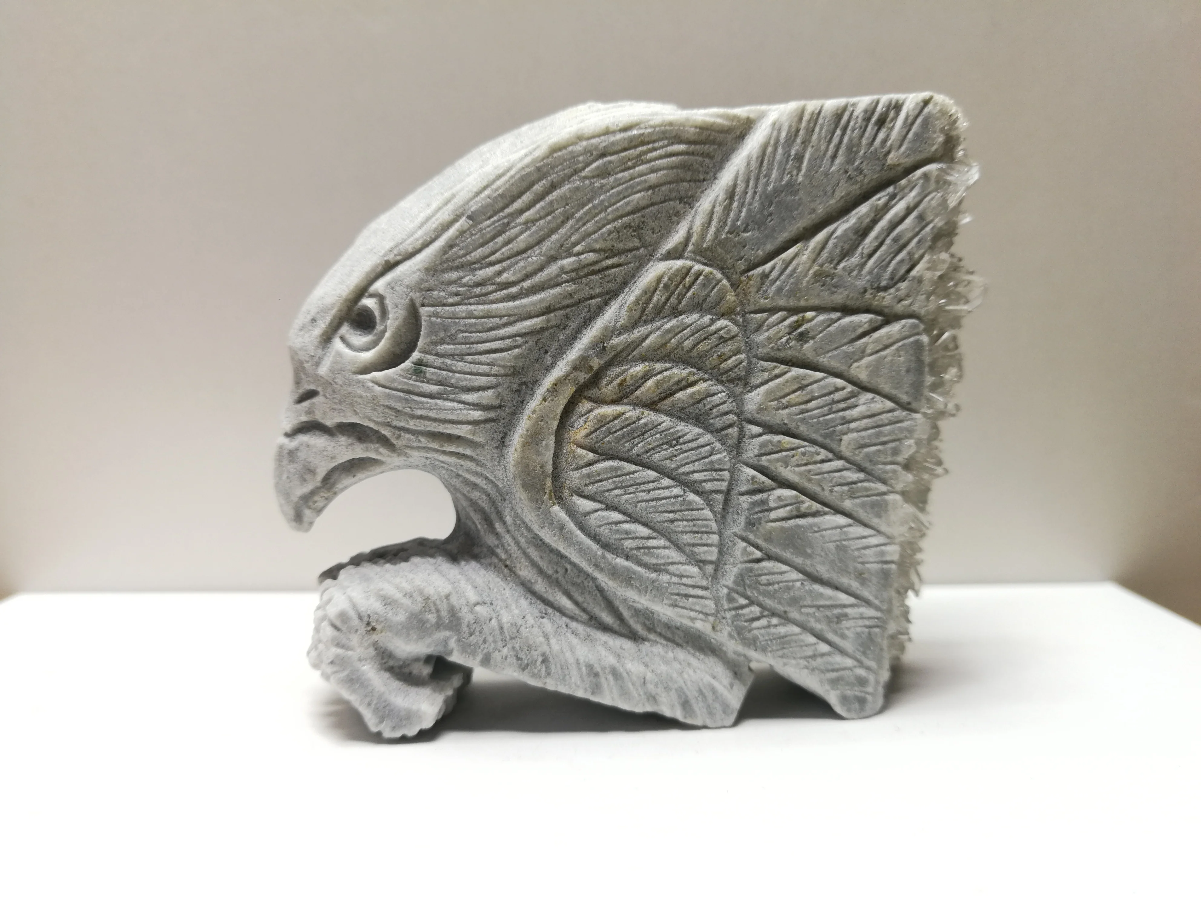 182 0 натуральный кристаллический кластер минералы образцы ручной резки eagle --- 02 |