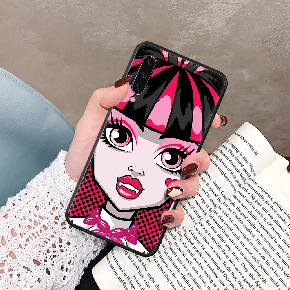 

Monsters High Painted Fashion girl Phone Case For Samsung Galaxy A 5 7 8 10 20 20E 21S 30 30S 40 50 51 70 71 black Shell Soft