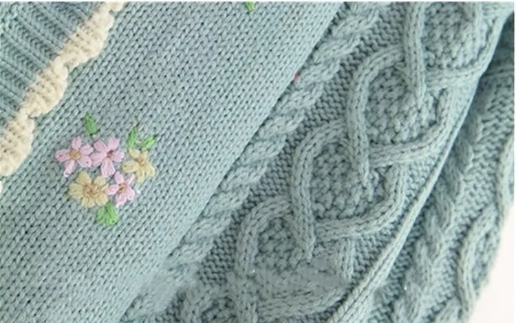 

2020 Autumn Knitted Cardigan Student Jacket Round Neck Sweet Fresh Embroidered Floral Girl Sweater Jacket