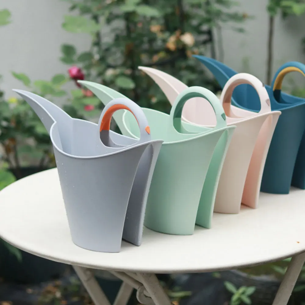 

1pc Watering Can Home Use Gardening Sprinkler Garden Supplies Plant Watering Can