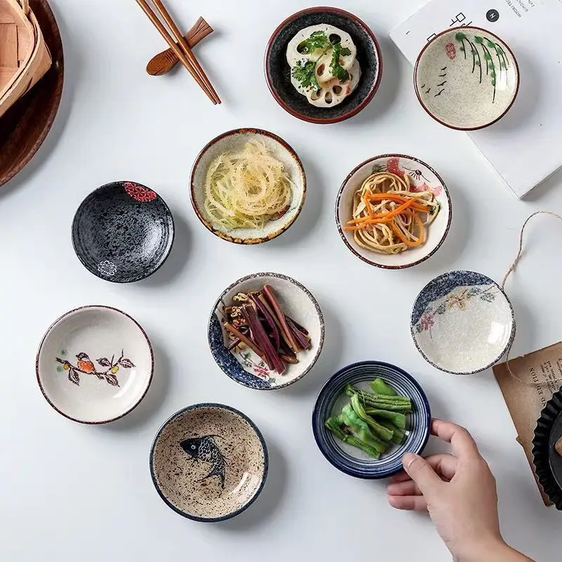 

Japanese Ceramic Creative Hand-painted Seasoning Plate Vinegar Plate Soy Sauce Plate Household Dipping Small Sushi Kimchi Plate
