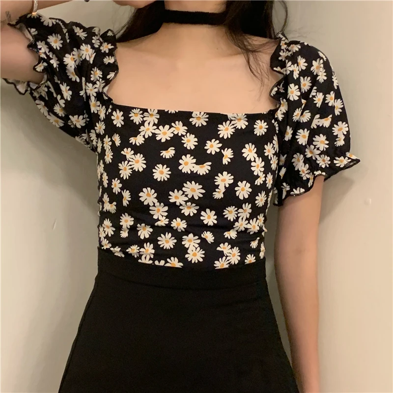 

Summer new temperament square neck slim daisy print puff sleeve short sleeve shirt