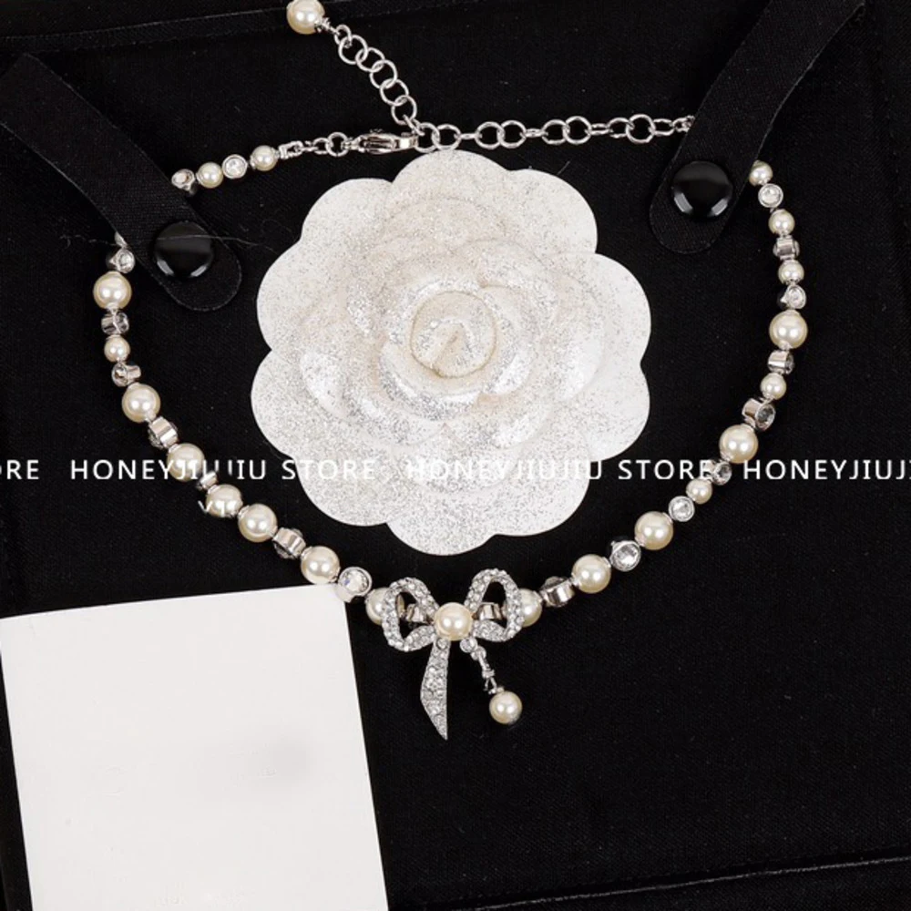 

2021 Fashion Famous Brand Bow Crystal Pearl Water Drop Necklace For Women Luxury Jewelry Top Quality Runway Designer Trendy