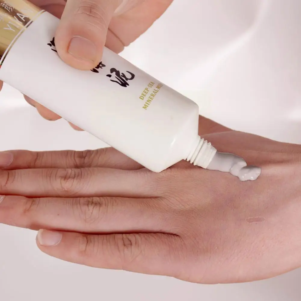 

1Pcs Deep Sea Mud Shower Gel Whitening Milk Shower Moisturizing Shower Exfoliating Deep Wash Cream Body Body Clean Care Bat I7G1