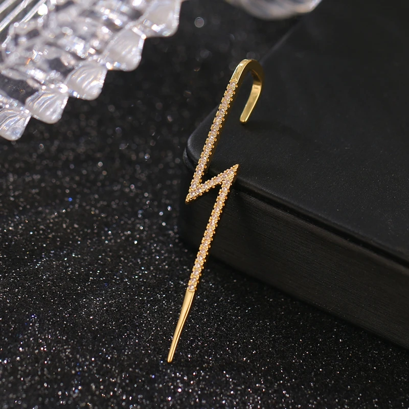 DAXI Вокруг ушей серьги перфорация сережки Повесить на уши гвоздики simplee 2020 женские