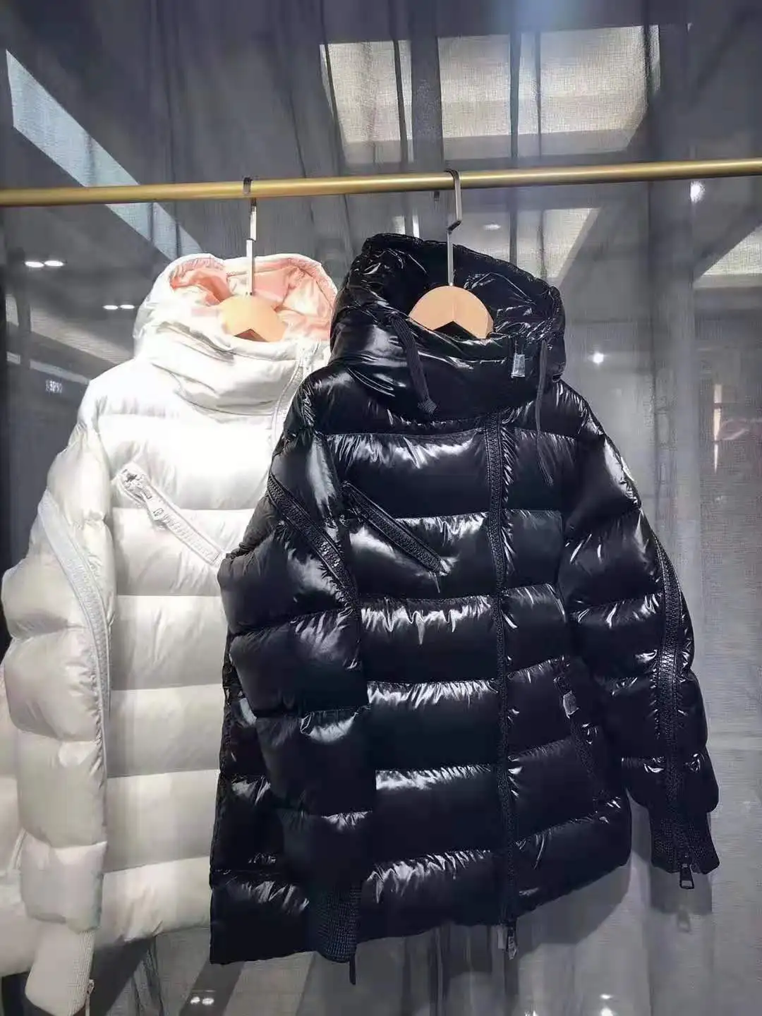 

Winter New M Family Female Star Same Slant Zipper Down Hooded Jacket