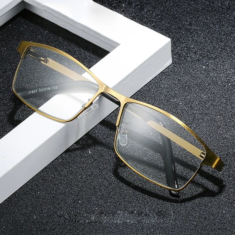 

New Retro Metal Anti Blue Light Reading Glasses HD Business Presbyopia Glasses For Men and Women Diopter +1.0 1.5 2.0 To +4.0