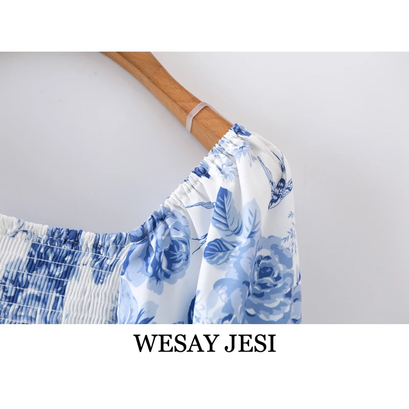 

WESAY JESI 2021 Summer New Top Square Collar Flower Print Pullover Five-point Sleeve Short Top Fashion Commuter Temperament Tops
