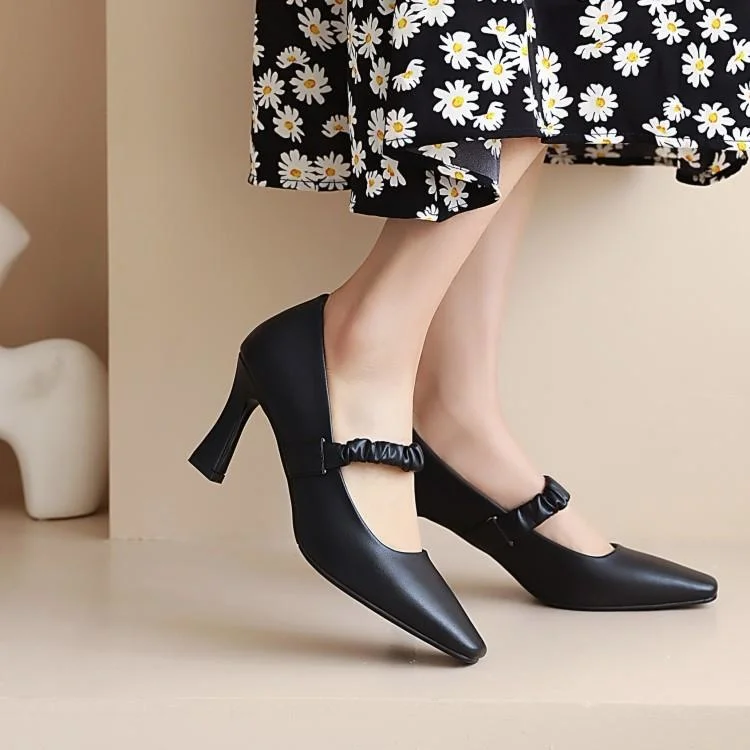 

2021 Spring French T-belt Mary Jane Shoes Women's Hepburn Small High Heels Pointed Thin