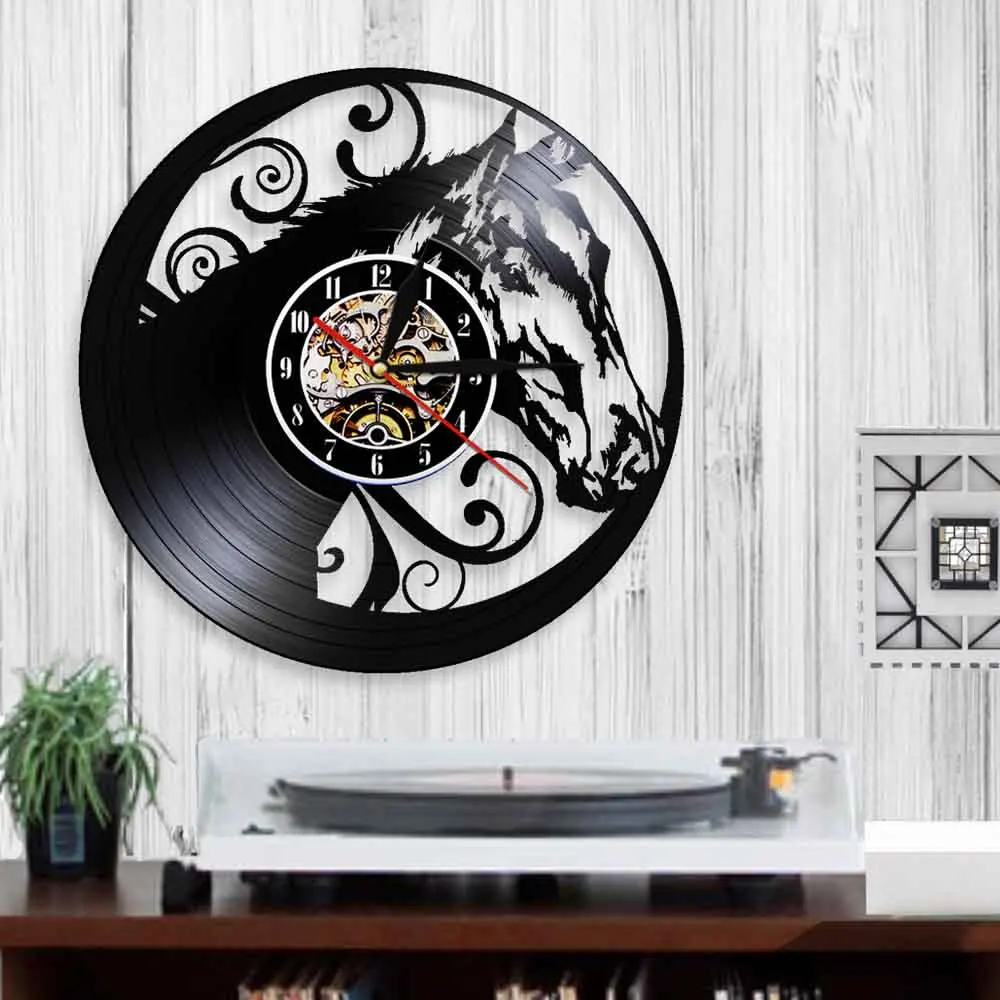 Настенные часы с изображением лошадей и виниловых пластинок современный дизайн