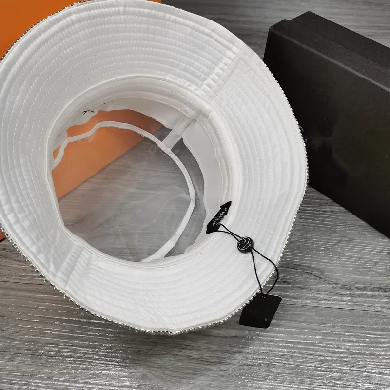 

Luxury Brand Female Hollow Mesh Bucket Hat Vintage Bucket Capes Summer Japan Korea Breathable Thin Sunshade Fisherman Hat