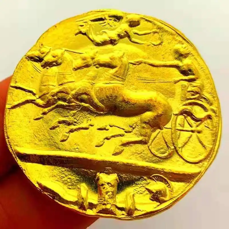 

Greek antique copper and old gold craftsmanship 35mm embossed special-shaped copper and gold commemorative coin