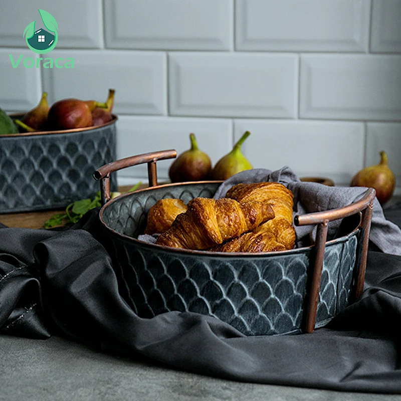 

Antique Retro Round Iron Basket with Handle Handcrafted Vintage Metal Fruit Bread Tray Plate Home Photographing Table Decoration