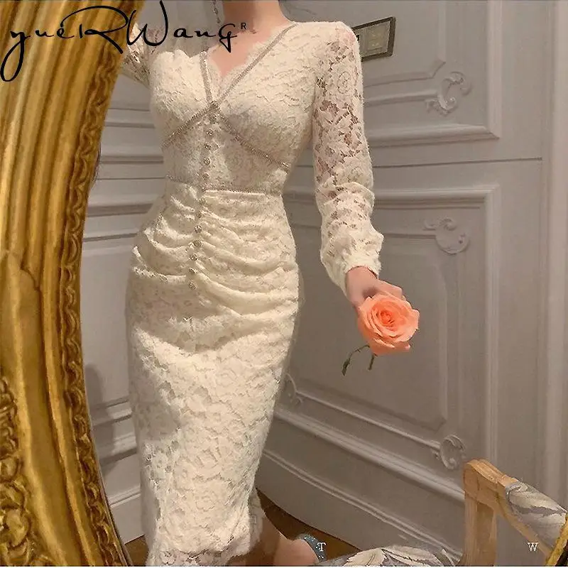 

Yuerwang Women Dress V-neck Long Sleeve White Lace Dresses Plus Size Vintage Sexy Warm Lining Long Autumn And Winter Dresses
