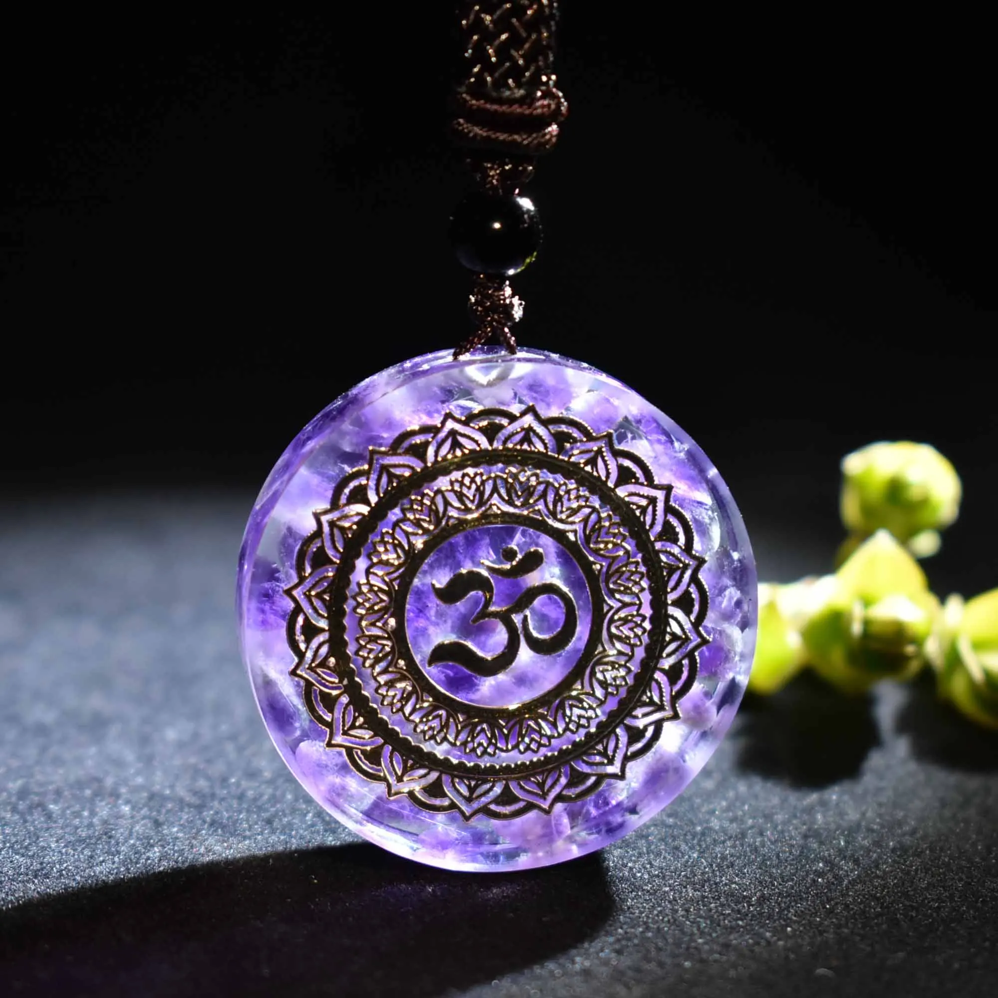 

Orgonite Pendant Om Symbol Necklace Chakra Healing Energy Necklace Meditation Natural crystal Reiki Guardian Orgone Pendant