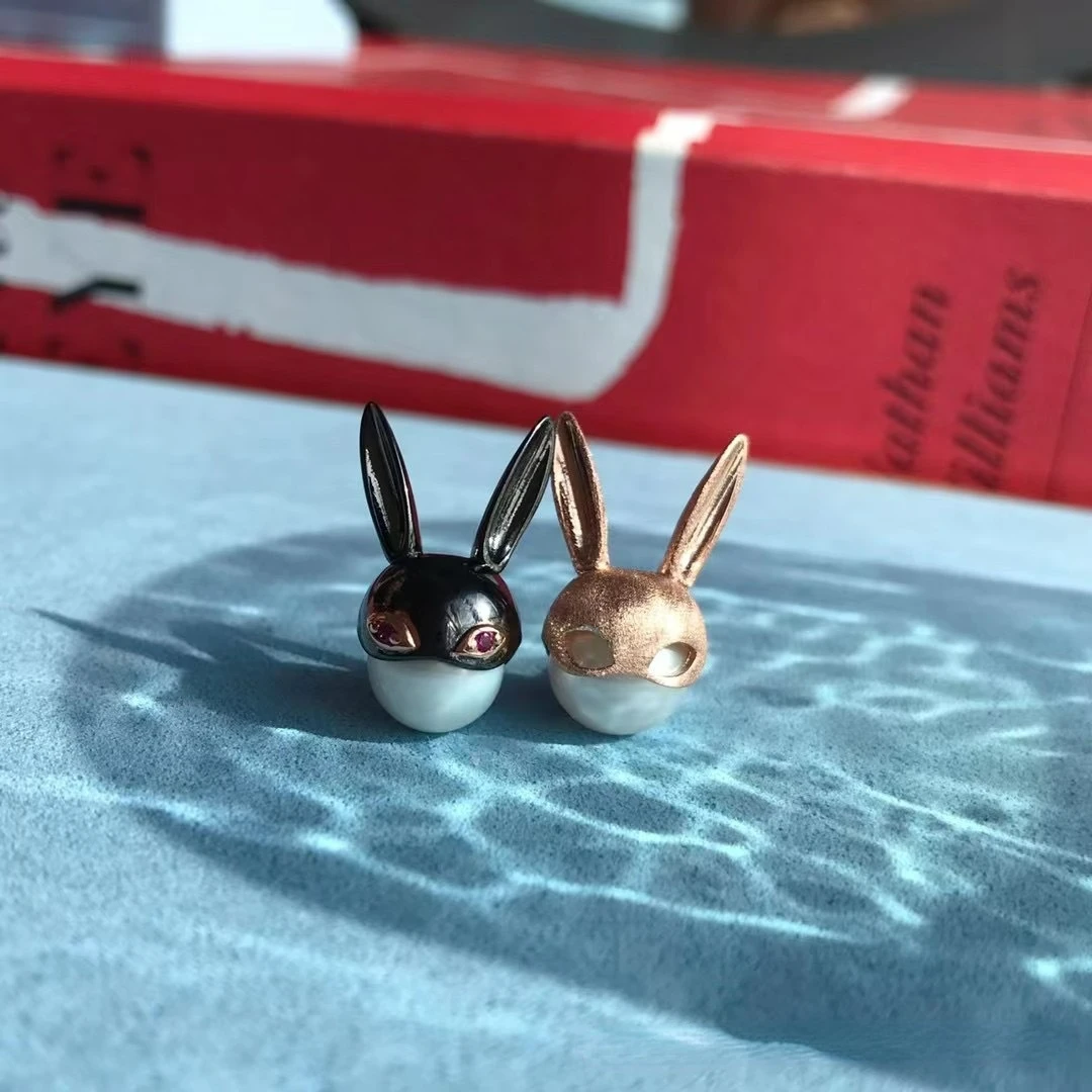 

1 pair,natural freshwater pearls Benjamin's bunny earrings,asymmetrical stud cute earrings,cute halloween earrings for women