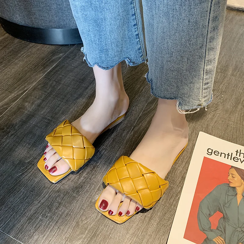 

2020 New Brand Slippers Weave Leather Women Sandal Open Toe Flat Casual Slides Summer Outdoor Beach Female Flip Flops